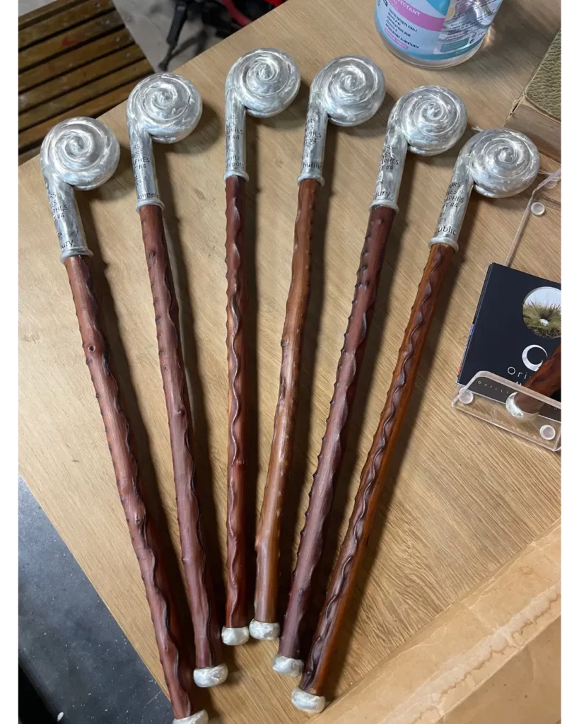12